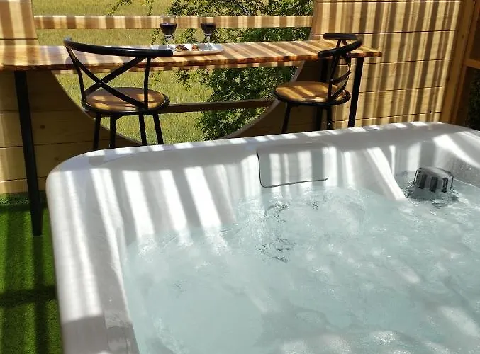 Le Des Lavandes Panoramique 4* Valensole